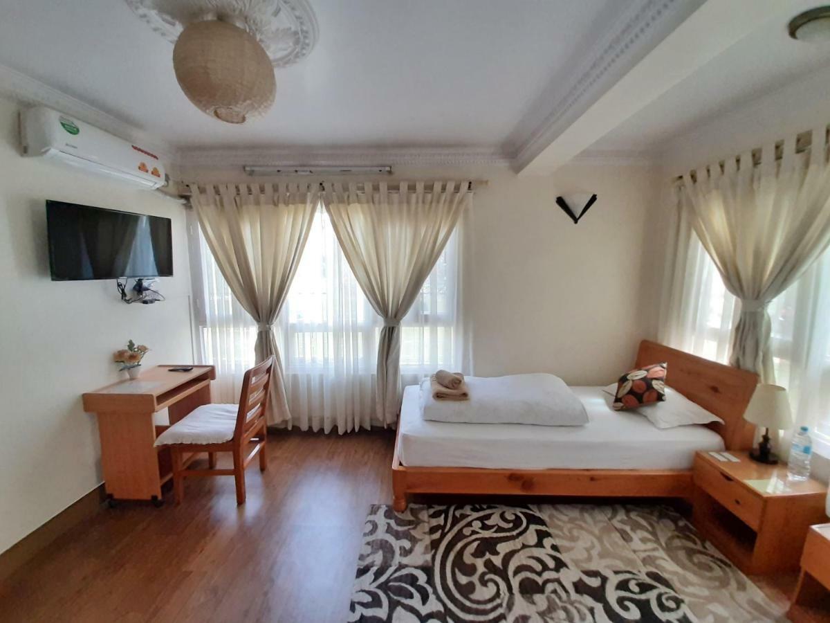 Shakya House Bed and Breakfast Lalitpur Exteriör bild